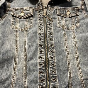 Women or Teens Jean Jacket..
